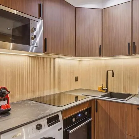 Superb 1bdr-4p Appt - Republique-marais *